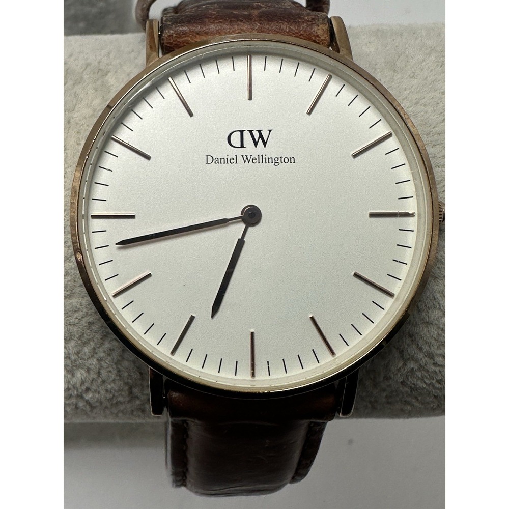 Daniel Wellington New Battery Ladies Watch 36MM 7" Leather‎ Band M39
